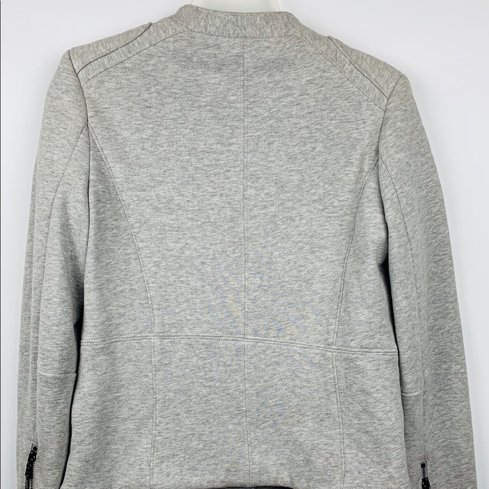 Gap Jacket Size Small - image 3